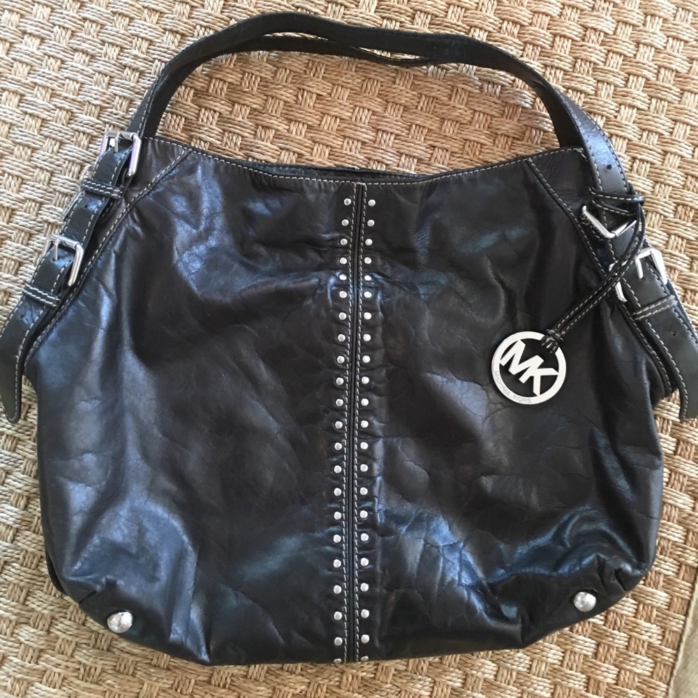 Authentic Michael Kors shoulder bag